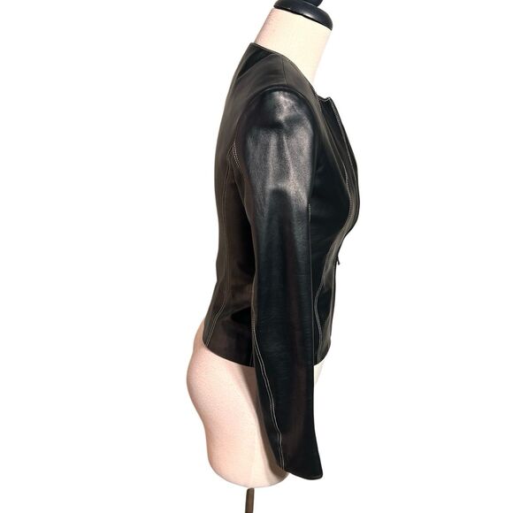 Neiman Marcus Lambskin Fitted Leather Jacket Size 2 - Picture 3 of 5